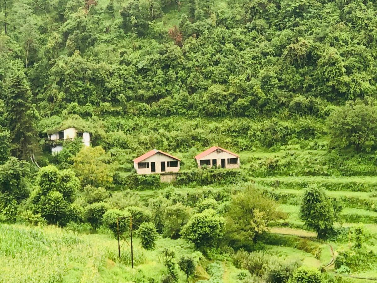 Airy Madhouse Hotel Mussoorie Buitenkant foto